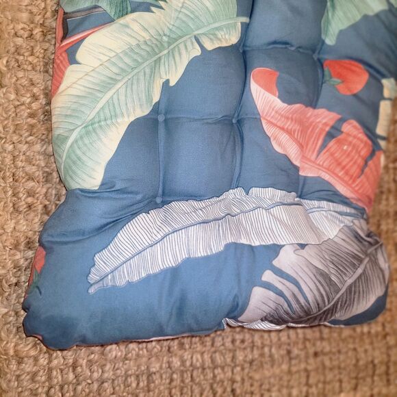 Tropic Floral Indoor/Outdoor Chaise Lounge Cushion with Ties & Top Wrap *Plush* - Picture 3 of 14